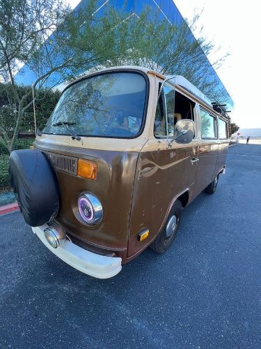 Volkswagen-Bus-1979-18