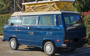 Volkswagen-Bus-1982-Blue-4