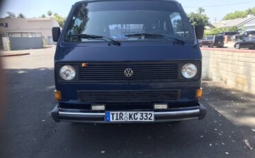 Volkswagen-Bus-1983-Blue-5