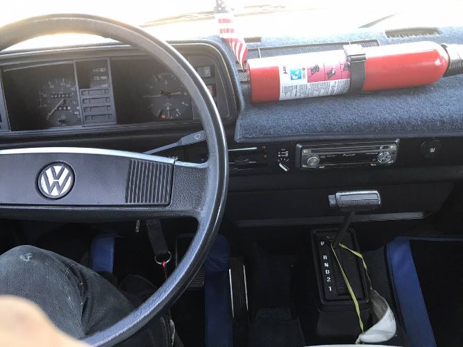 Volkswagen-Bus-1983-Blue-6