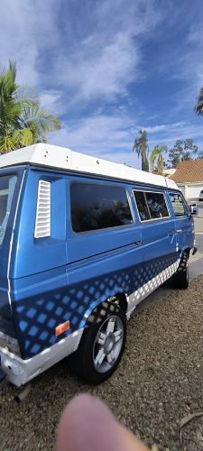 Volkswagen-Bus-1984-9