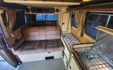 Volkswagen-Bus-1984-Brown-14