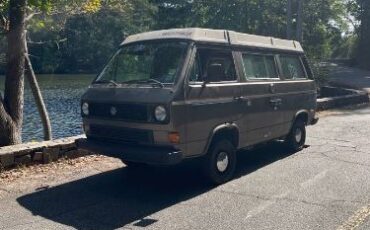 Volkswagen-Bus-1985-7