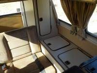 Volkswagen-Bus-1985-Brown-Tan-3