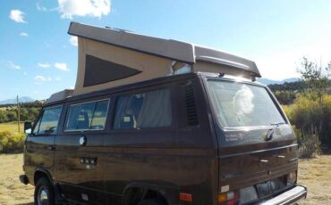 Volkswagen-Bus-1985-Brown-Tan-4
