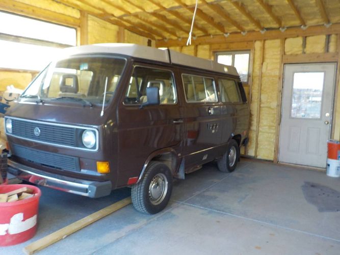 Volkswagen-Bus-1985