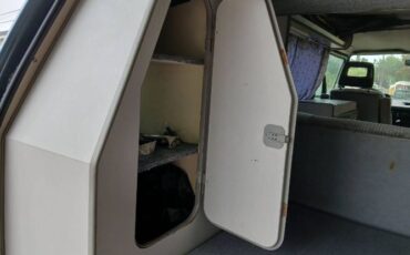 Volkswagen-Bus-1987-Blue-13