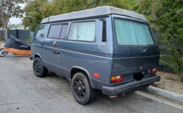Volkswagen-Bus-1987-Blue-4