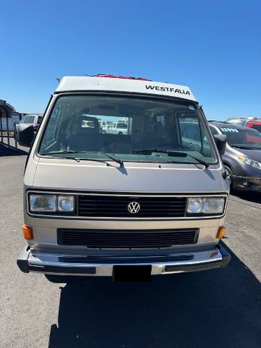 Volkswagen-Bus-1987-Brown