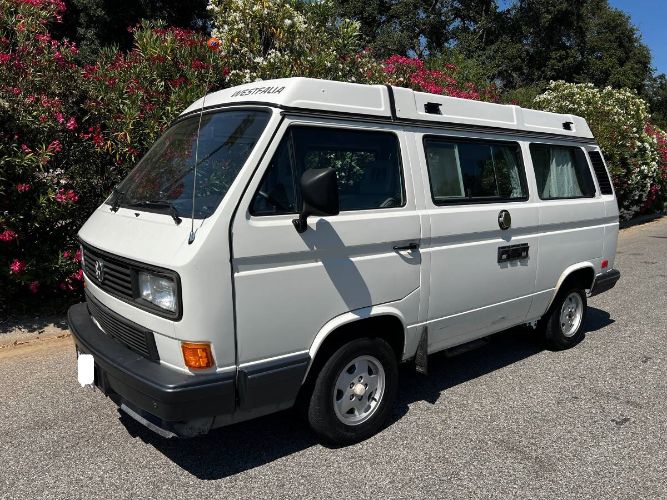 Volkswagen-Bus-1989-16