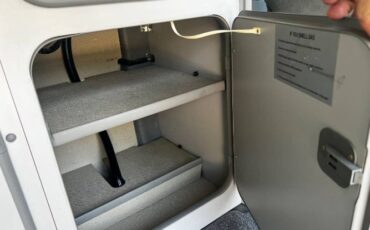 Volkswagen-Bus-1989-20