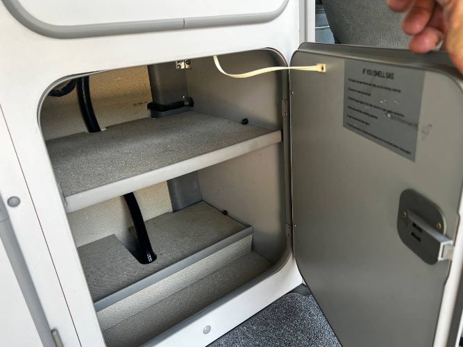 Volkswagen-Bus-1989-20