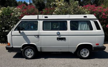 Volkswagen-Bus-1989-24
