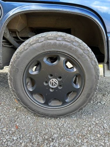 Volkswagen-Bus-1990-Blue-4