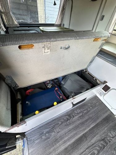 Volkswagen-Bus-1990-Blue-8