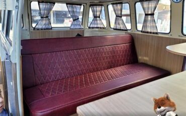 Volkswagen-Bus-23-Window-1974-VanMinivan-33