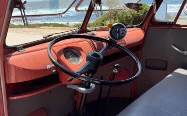Volkswagen-BusVanagon-1961-6