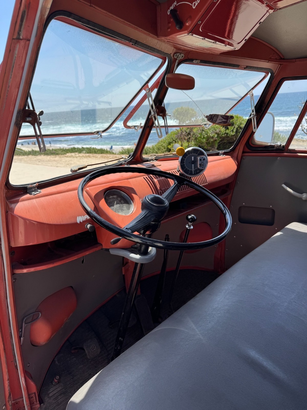 Volkswagen-BusVanagon-1961-6