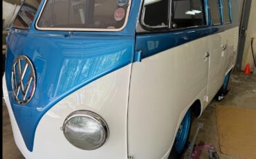 Volkswagen-BusVanagon-1962-Bus-10