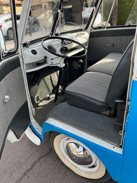 Volkswagen-BusVanagon-1967-8