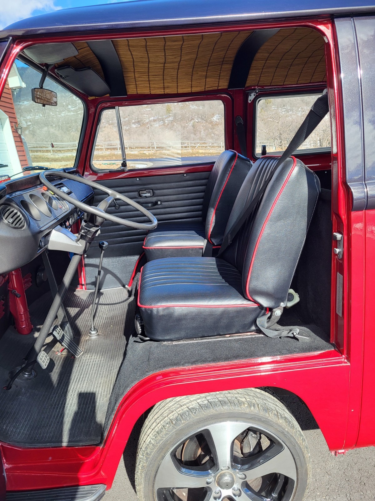 Volkswagen-BusVanagon-1971-5