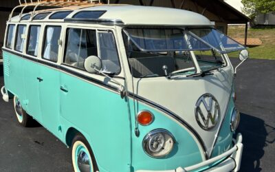 Volkswagen Bus/Vanagon 1971 Minivan