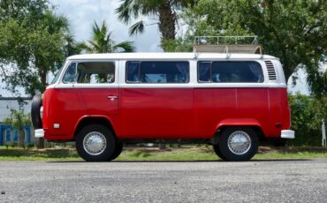 Volkswagen-BusVanagon-1974-MiniVAN-10