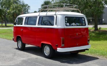 Volkswagen-BusVanagon-1974-MiniVAN-11