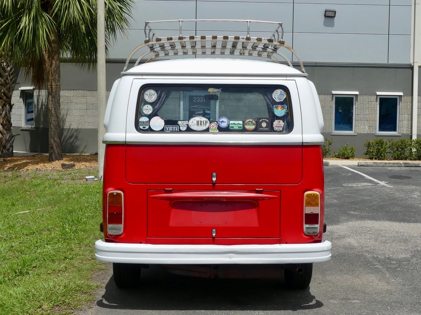 Volkswagen-BusVanagon-1974-MiniVAN-14