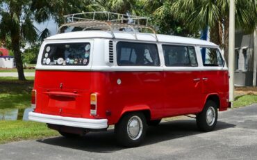 Volkswagen-BusVanagon-1974-MiniVAN-17