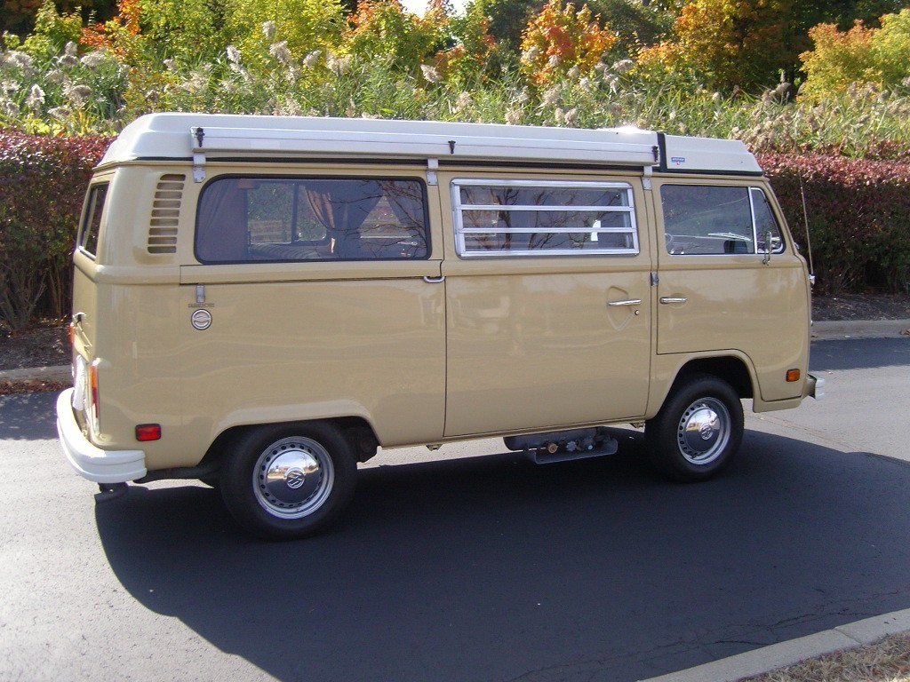 Volkswagen-BusVanagon-1978-3