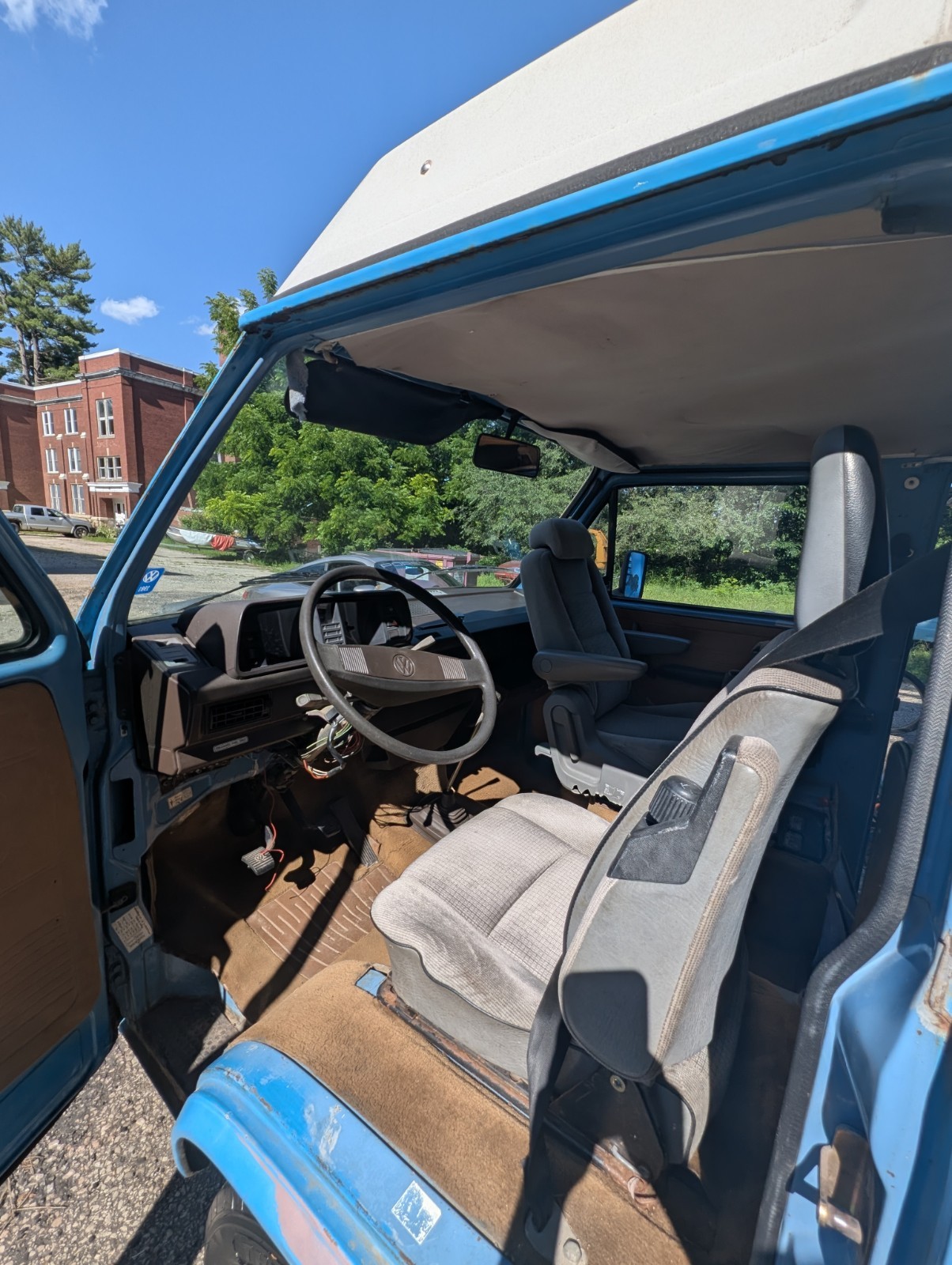 Volkswagen-BusVanagon-1981-Minivan-14