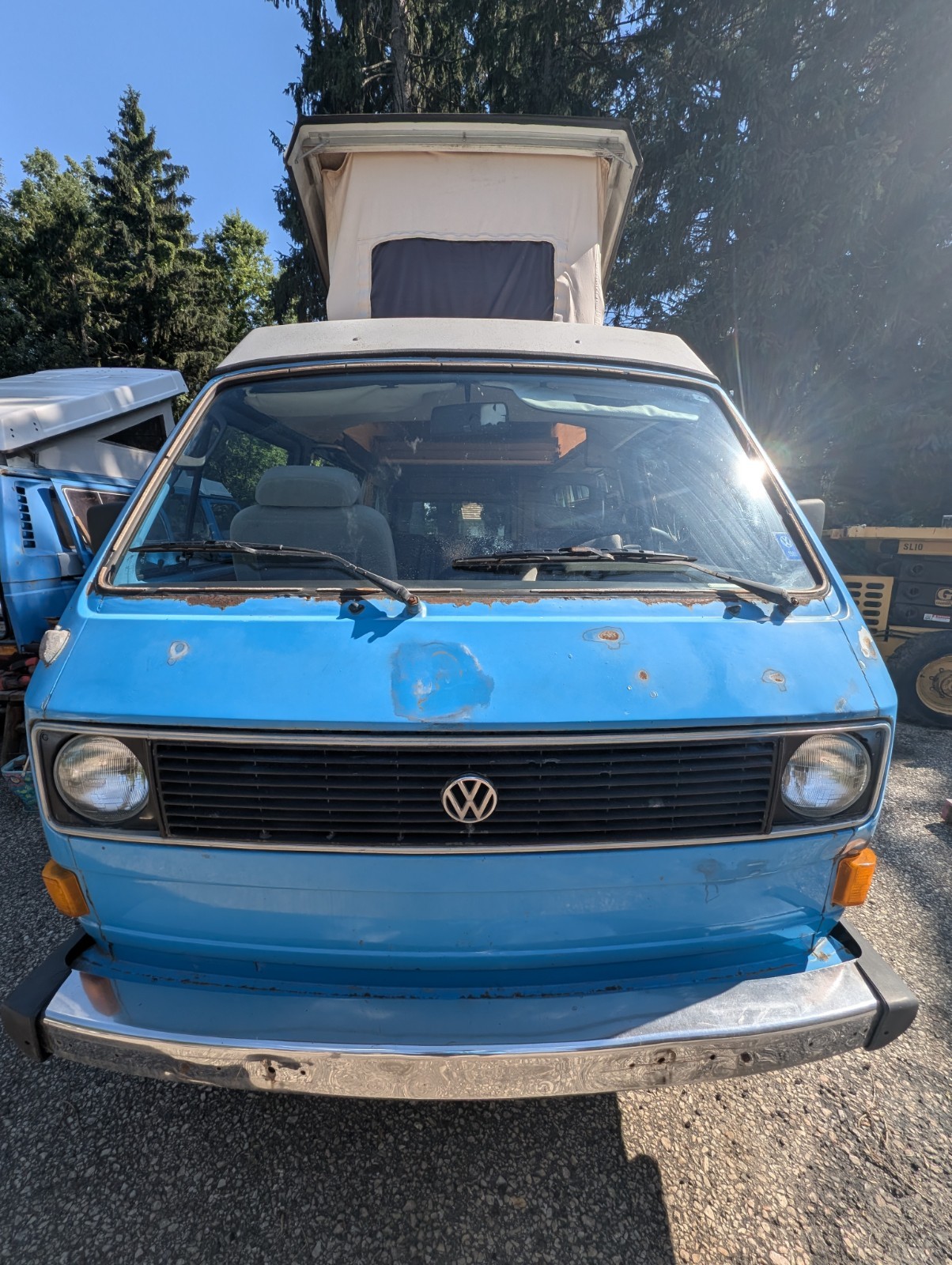 Volkswagen-BusVanagon-1981-Minivan-4