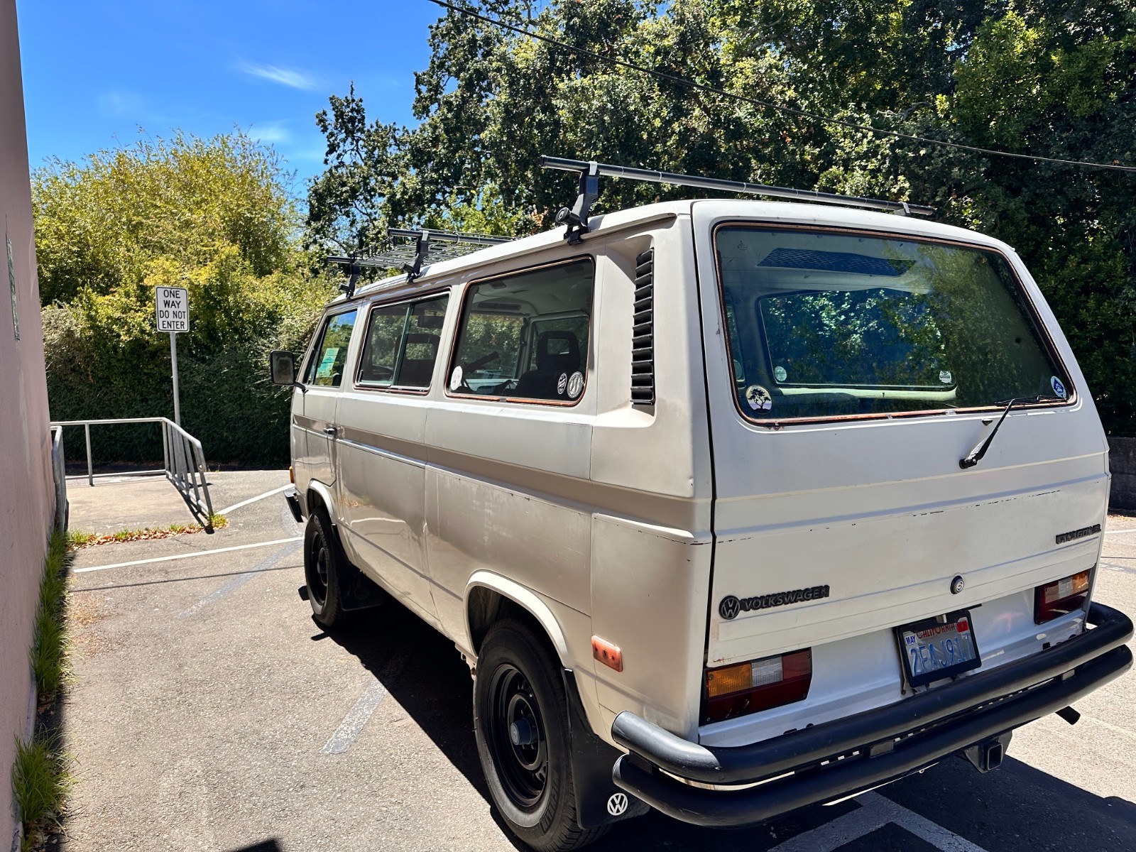 Volkswagen-BusVanagon-1986-3
