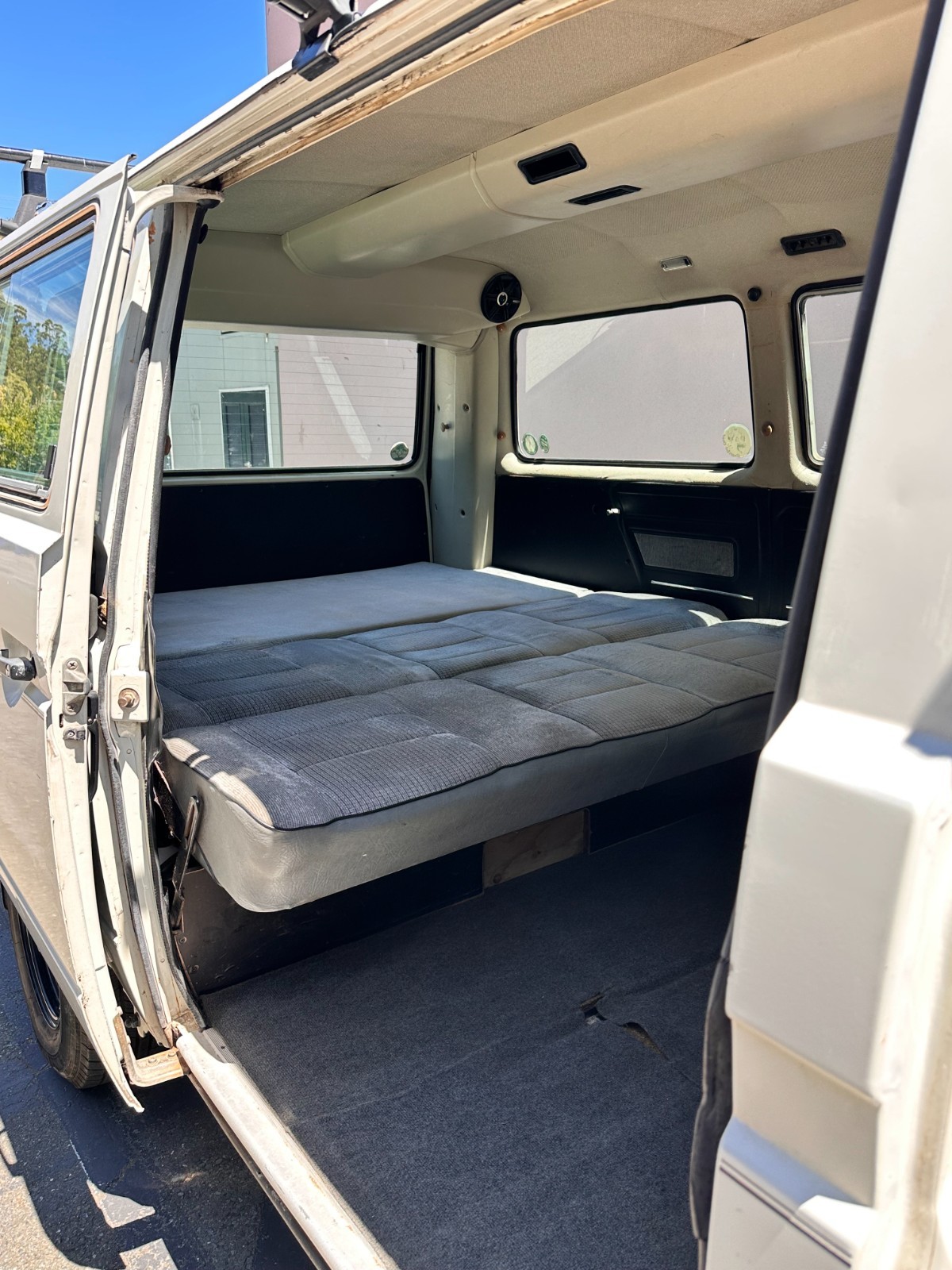 Volkswagen-BusVanagon-1986-7