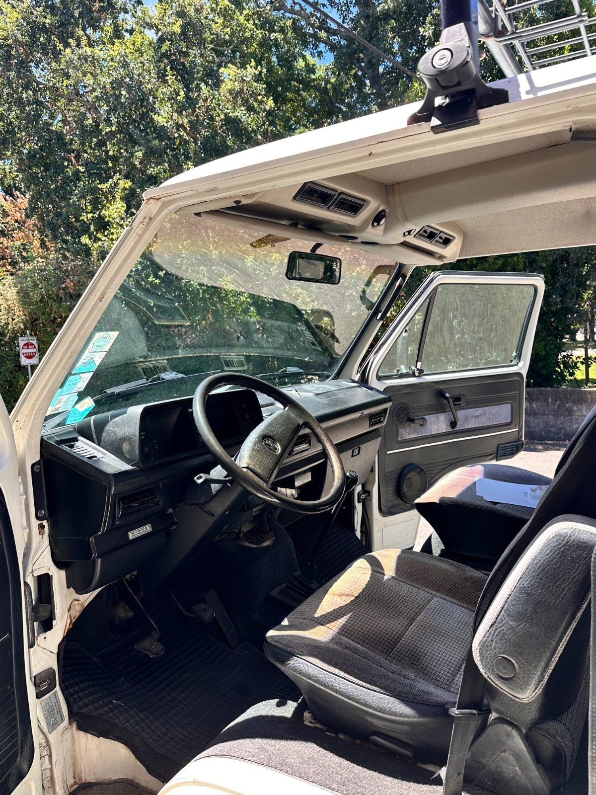 Volkswagen-BusVanagon-1986-9