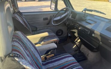 Volkswagen-BusVanagon-1987-Van-Camper-4