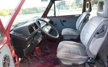 Volkswagen-BusVanagon-1987-Van-Camper-4