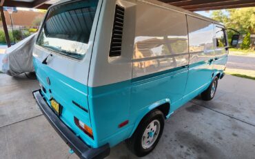 Volkswagen-BusVanagon-1989-Minivan-12