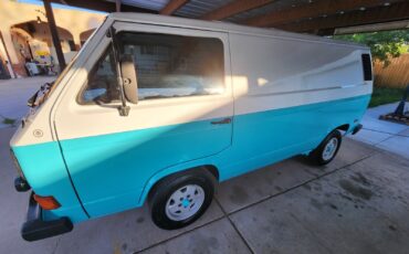 Volkswagen-BusVanagon-1989-Minivan-17