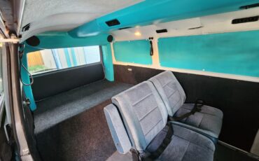 Volkswagen-BusVanagon-1989-Minivan-20