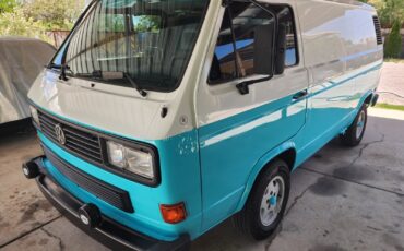 Volkswagen-BusVanagon-1989-Minivan