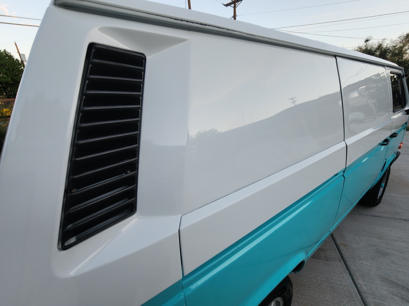 Volkswagen-BusVanagon-1989-Minivan-9