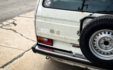 Volkswagen-BusVanagon-1990-Minivan-5