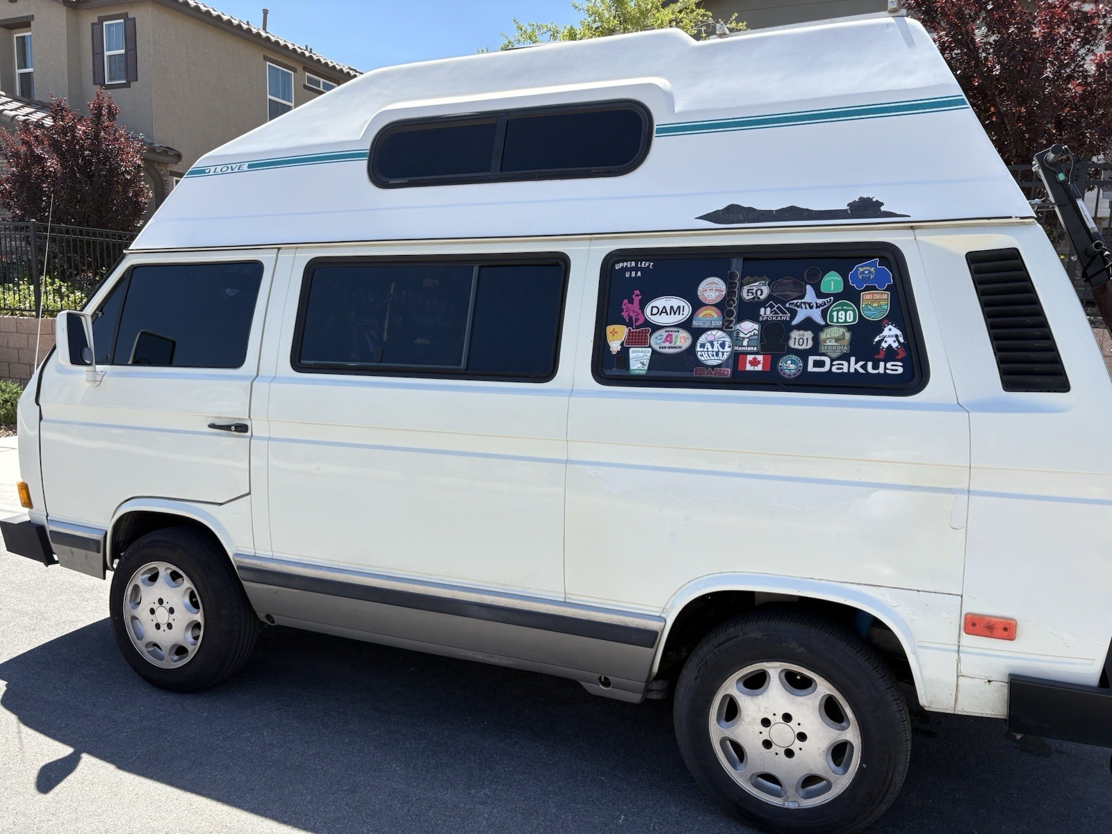 Volkswagen-BusVanagon-1990-Van-Camper-3