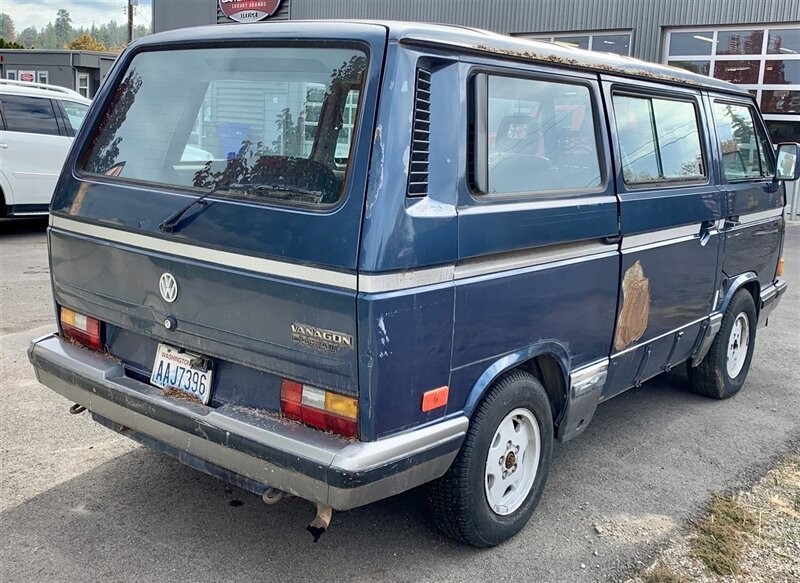 Volkswagen-BusVanagon-1991-3