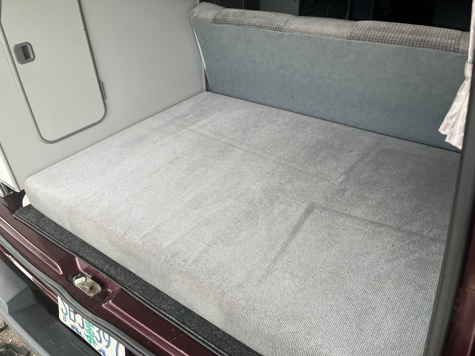 Volkswagen-BusVanagon-1991-Van-Camper-15