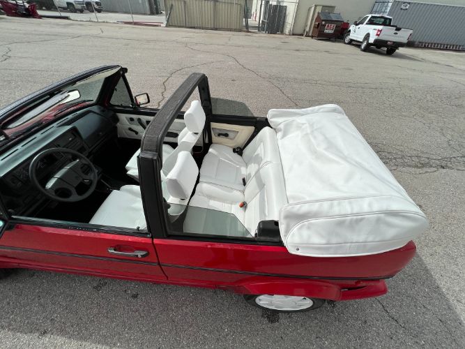 Volkswagen-Cabriolet-1989-13