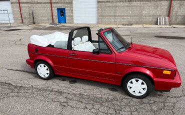 Volkswagen-Cabriolet-1989-17