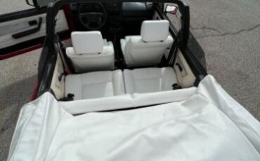 Volkswagen-Cabriolet-1989-28